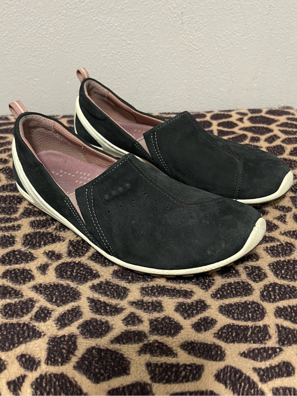 Ecco Biom Slip On Casual Flexible Shoes Leather Black Comfort Womens 37/6.5